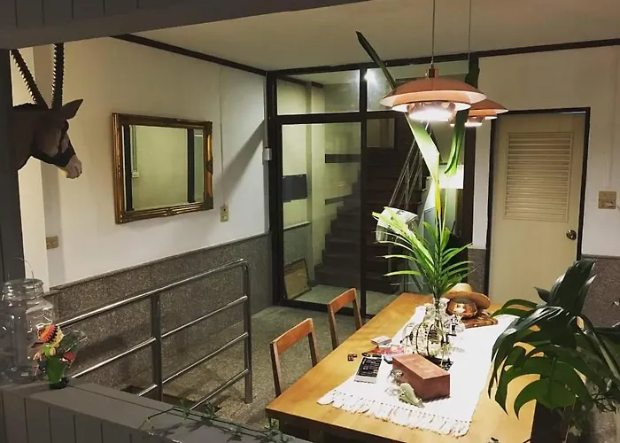Tana Casa 12 Large Sathorn 6br Townhome With Parking Bangkok